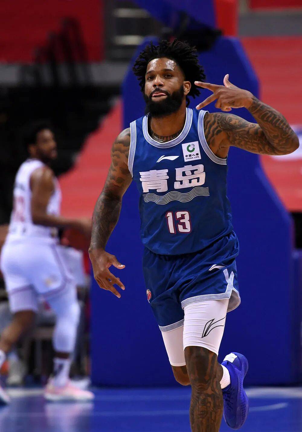 九游娱乐官网-包含今夜CBA常规赛传出新动向，费城76人完成体检，管理层表态：管理层满意，细节决定成败的词条